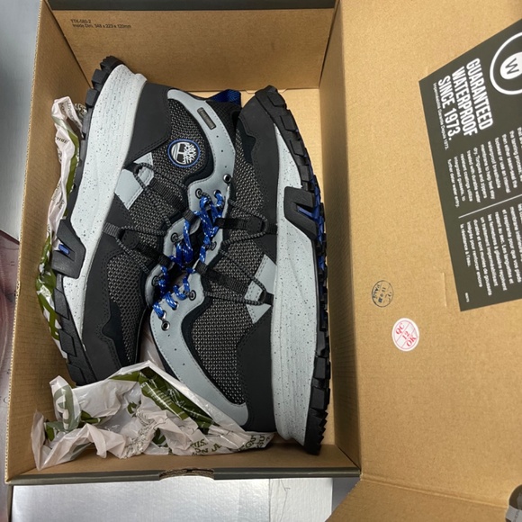 BNWT Timberland Garrison Trail Hiking Boots Size 7.5 Black/Blue - Picture 3 of 5